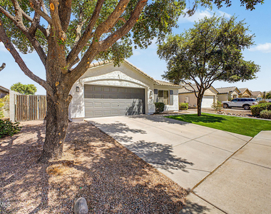 10202 E Juanita Avenue - Photo Thumbnail 4