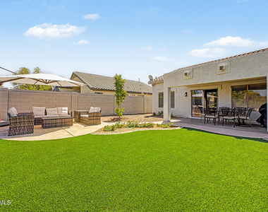 10202 E Juanita Avenue - Photo Thumbnail 34