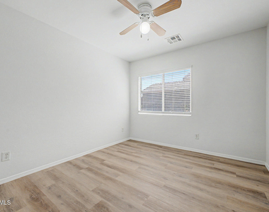 22820 W Papago Street - Photo Thumbnail 20