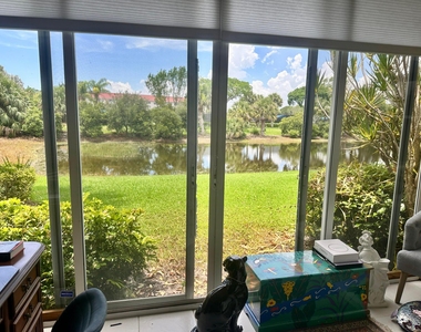 12418 Crystal Pointe Drive - Photo Thumbnail 30