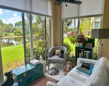 12418 Crystal Pointe Drive - Photo Thumbnail 29