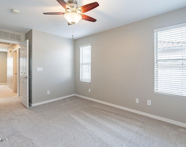 3653 W Bryce Court - Photo Thumbnail 5