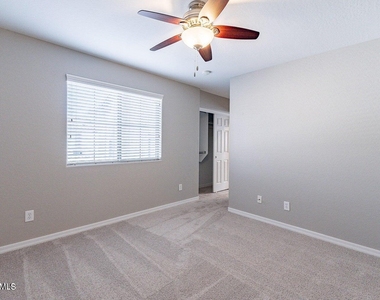 3653 W Bryce Court - Photo Thumbnail 10
