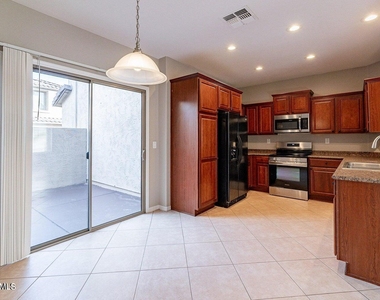 3653 W Bryce Court - Photo Thumbnail 3