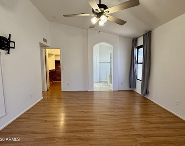 6510 W Behrend Drive - Photo Thumbnail 15