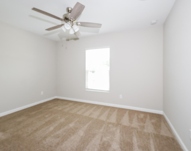 1037 Sw Sudder Avenue - Photo Thumbnail 7