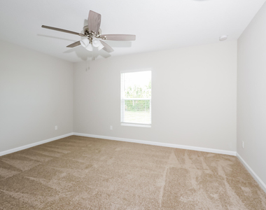 1037 Sw Sudder Avenue - Photo Thumbnail 5