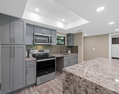 11863 Wimbledon Circle - Photo Thumbnail 1
