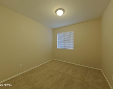 17220 N Wavyleaf Avenue - Photo Thumbnail 13