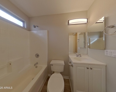17220 N Wavyleaf Avenue - Photo Thumbnail 14