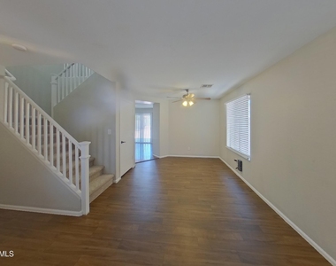 23670 W Levi Drive - Photo Thumbnail 1