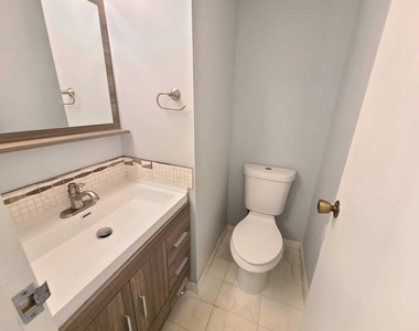 4354 Nw 9th Avenue - Photo Thumbnail 8