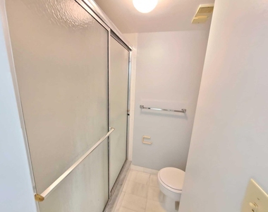 4354 Nw 9th Avenue - Photo Thumbnail 9