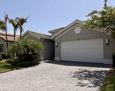 11609 Sw Hawthorne Hill Road - Photo Thumbnail 1