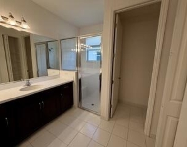 11609 Sw Hawthorne Hill Road - Photo Thumbnail 5