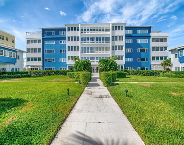 120 N Ocean Boulevard - Photo Thumbnail 1