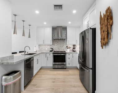 120 N Ocean Boulevard - Photo Thumbnail 20