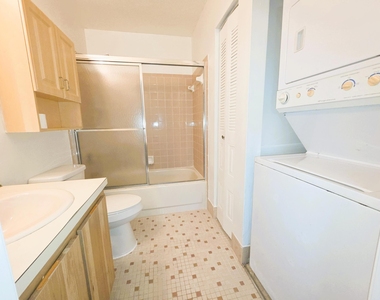 5445 Glenda Street - Photo Thumbnail 15