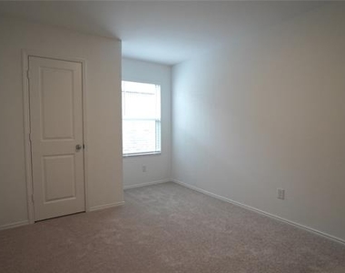 1769 Glacial Beech Place - Photo Thumbnail 16