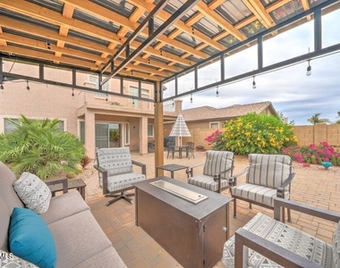 29293 N Yellow Bee Drive - Photo Thumbnail 26