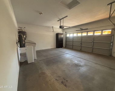 3942 E Claxton Avenue - Photo Thumbnail 27