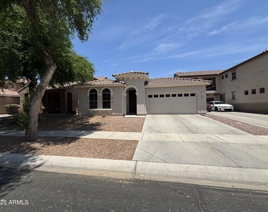 3942 E Claxton Avenue - Photo Thumbnail 1