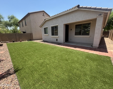 3942 E Claxton Avenue - Photo Thumbnail 23