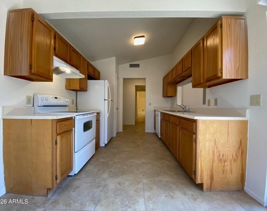4263 E Agave Road - Photo Thumbnail 4