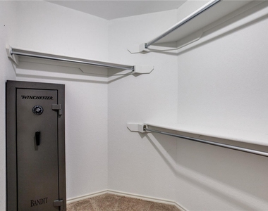 3306 Ashleaf Drive - Photo Thumbnail 18
