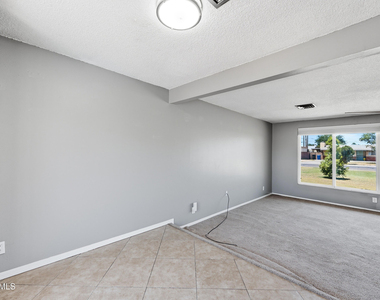 3737 W Griswold Road - Photo Thumbnail 5