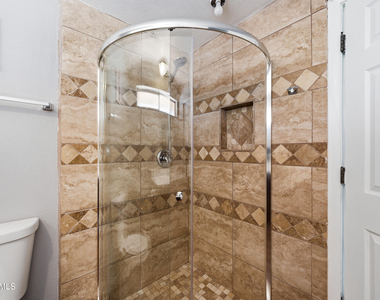 3737 W Griswold Road - Photo Thumbnail 15