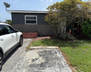 5900 Garfield Street - Photo Thumbnail 1