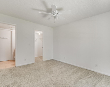 324 Maplecrest Circle - Photo Thumbnail 19
