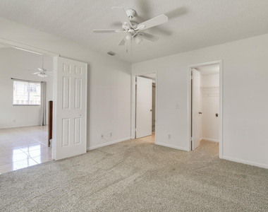 324 Maplecrest Circle - Photo Thumbnail 20