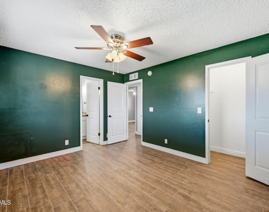 1506 W 2nd Street - Photo Thumbnail 11