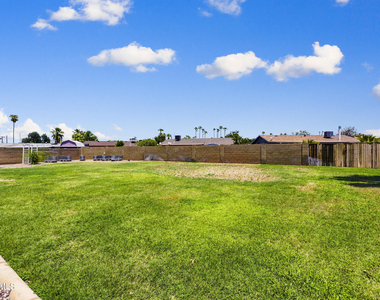 1506 W 2nd Street - Photo Thumbnail 23
