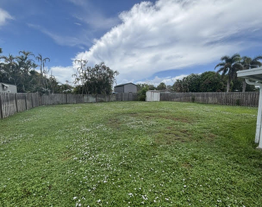 5141 Se Pine Knoll Way - Photo Thumbnail 12