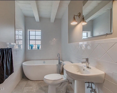 3228 N 27th Street - Photo Thumbnail 19