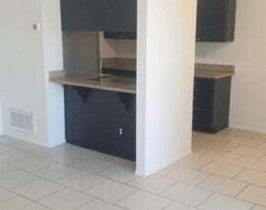 6838 W Monterosa Street - Photo Thumbnail 1