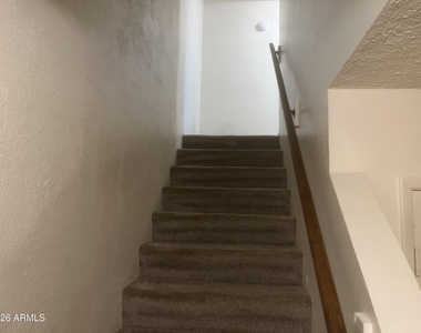 5902 W Townley Avenue - Photo Thumbnail 23