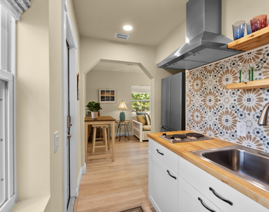 2394 Easy Street - Photo Thumbnail 5
