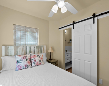 2394 Easy Street - Photo Thumbnail 13