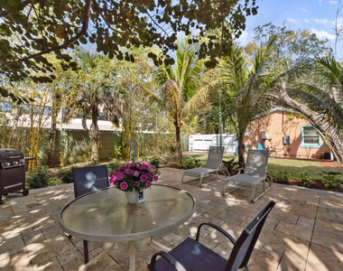 2394 Easy Street - Photo Thumbnail 16