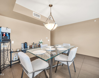 4808 N 24th Street - Photo Thumbnail 5