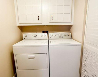 10740 S Golfview Drive - Photo Thumbnail 14