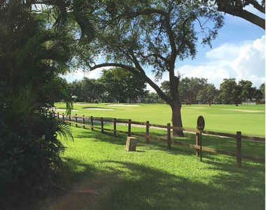 10740 S Golfview Drive - Photo Thumbnail 2