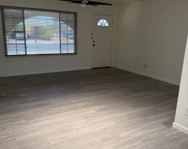 3033 S Longmore -- - Photo Thumbnail 10
