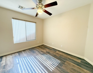 4148 E Brighton Way - Photo Thumbnail 16
