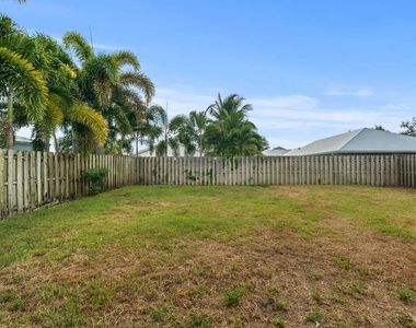 17735 Carver Avenue - Photo Thumbnail 27