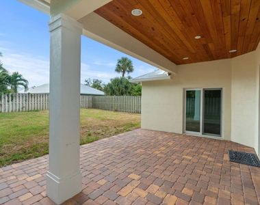 17735 Carver Avenue - Photo Thumbnail 26